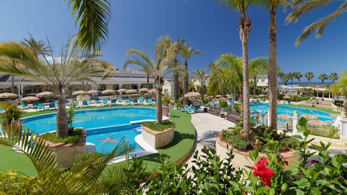 Grand Oasis Resort